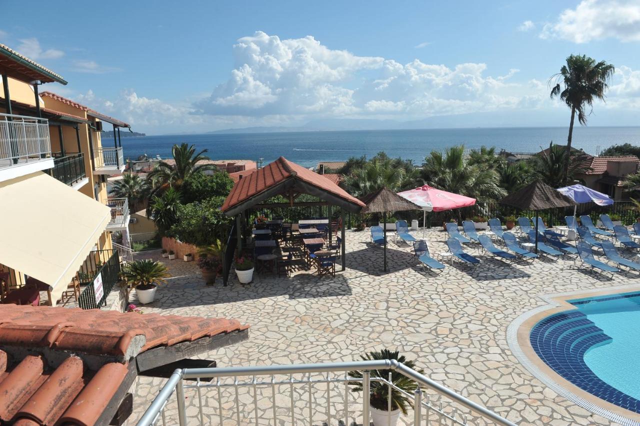 Corfu Hotel Apartments Benitses  Eksteriør bilde