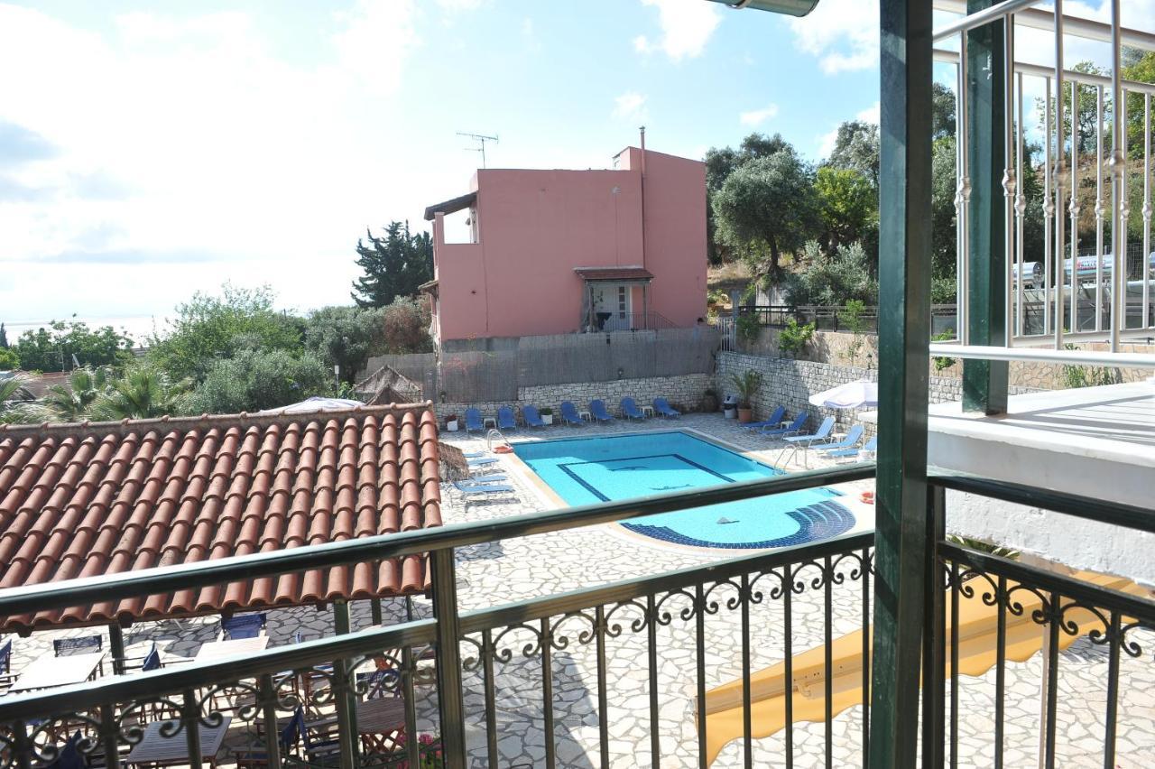 Corfu Hotel Apartments Benitses  Eksteriør bilde