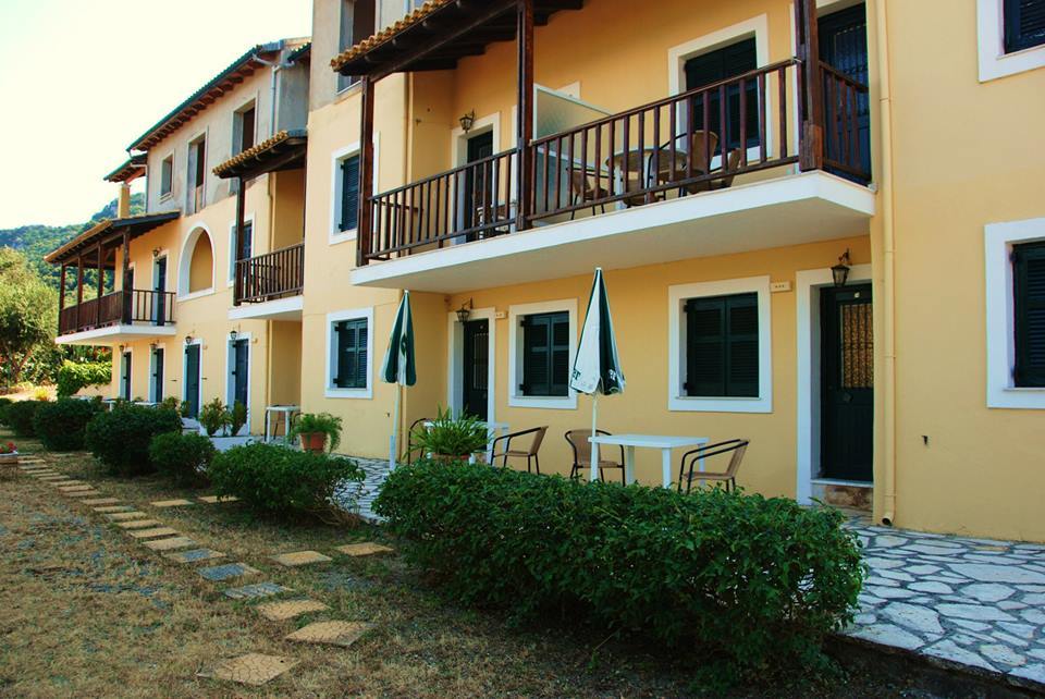 Corfu Hotel Apartments Benitses  Eksteriør bilde